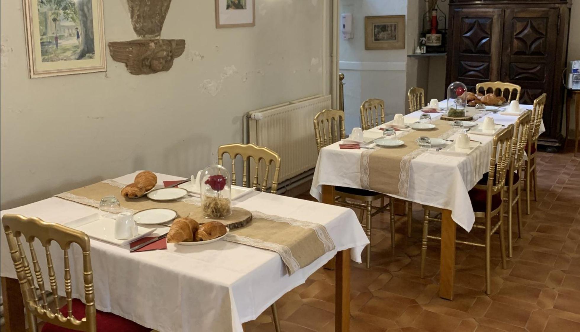Un séjour d'exception au Logis du Château Saint-Pierre-de-l'Isle Exterior foto
